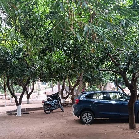 هامبي Shankar Homestay المظهر الخارجي الصورة